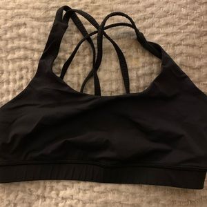 Lululemon black bra size 10
